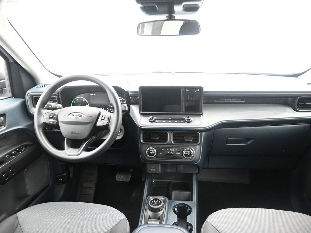 Used 2024 Ford Maverick XL image 31