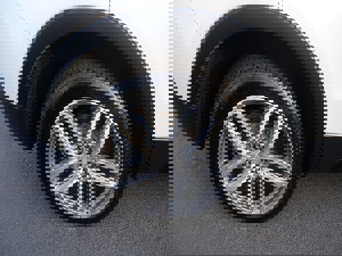 Used 2019 Cadillac XT4 Sport image 36