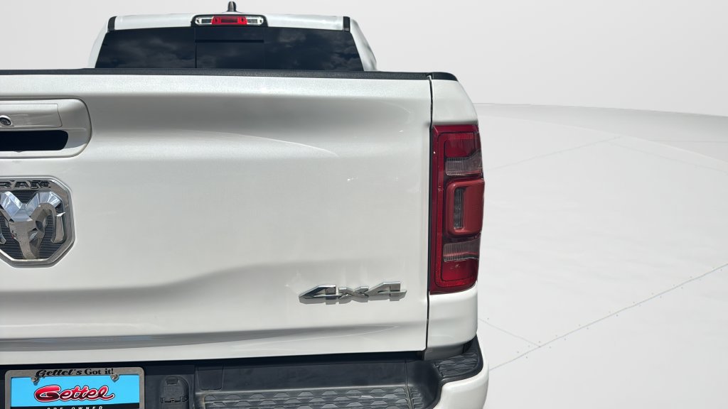 Used 2021 RAM 1500 Laramie w/ Sport Appearance Package AWD/4WD image 35
