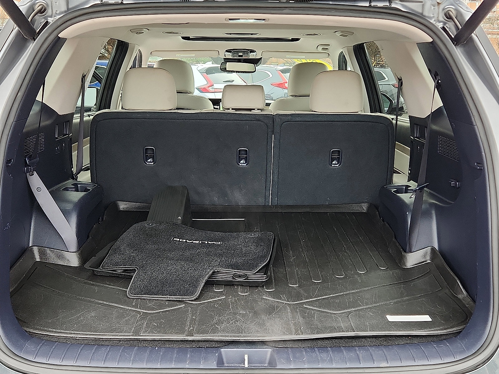 Used 2022 Hyundai Palisade SEL w/ 8P Bench Seat Package image 28