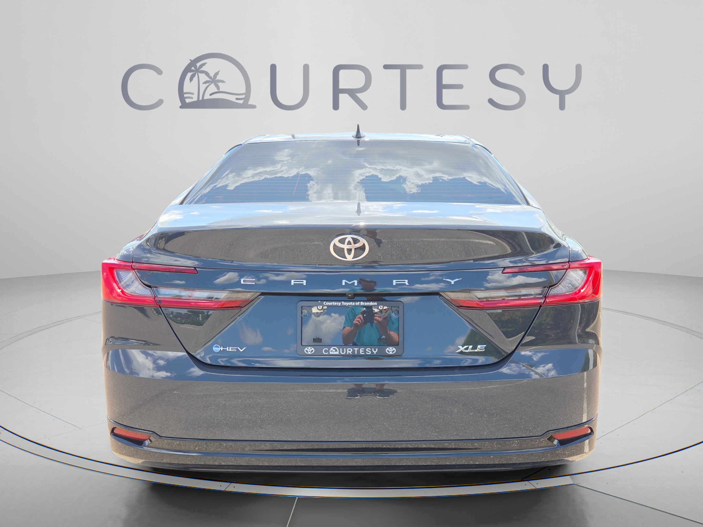 Certified 2026 Toyota Camry XLE FWD image 4