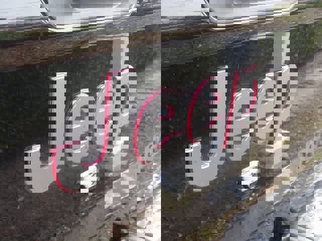 Used 2021 Jeep Gladiator Rubicon w/ LED Lighting Group image 24