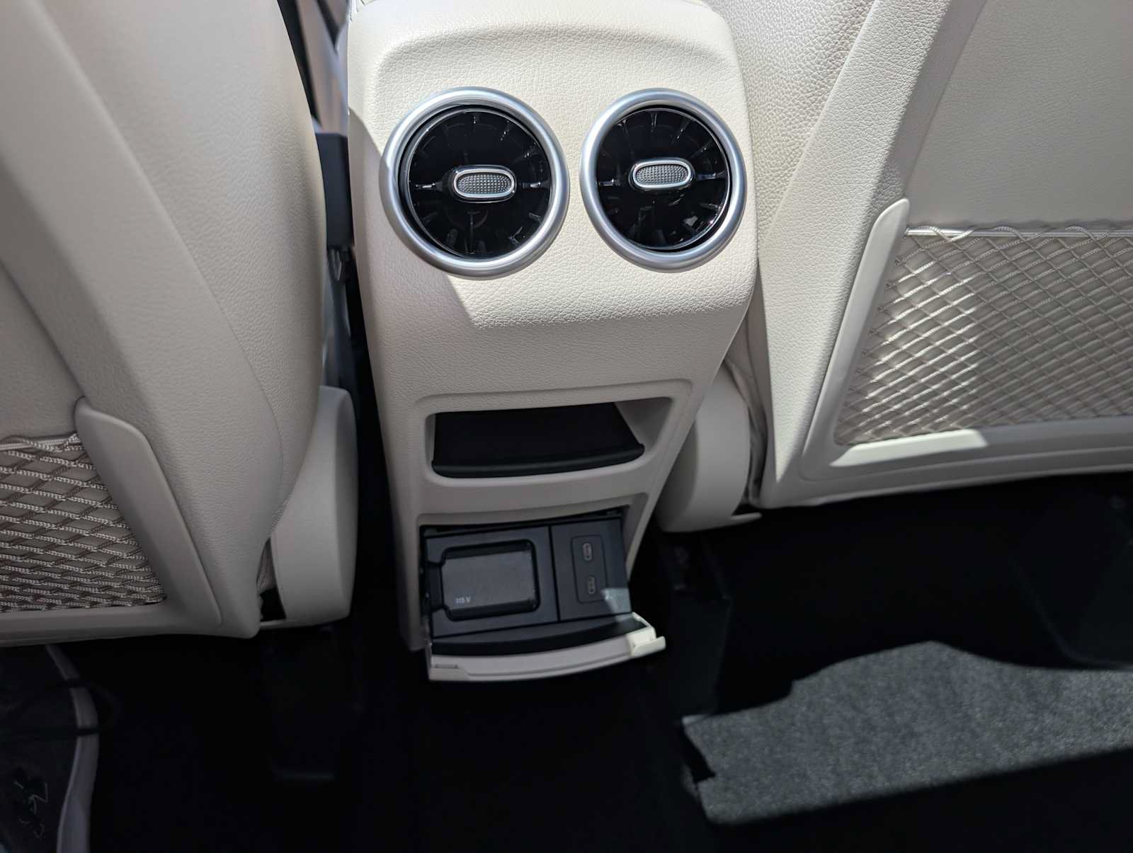New 2026 Mercedes-Benz GLA 250 4MATIC image 16