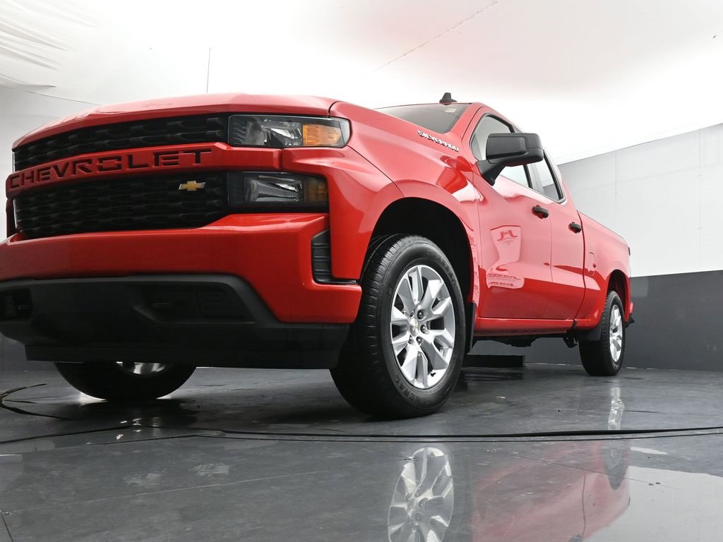 Used 2020 Chevrolet Silverado 1500 Custom w/ Custom Value Package image 34