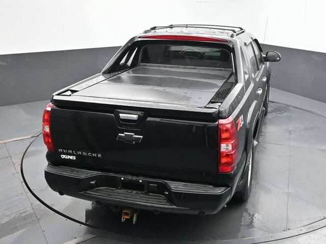 Used 2013 Chevrolet Avalanche LT w/ Suspension Package, Off-Road AWD/4WD image 33