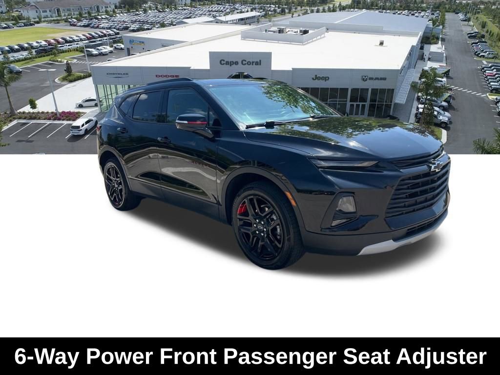 Used 2022 Chevrolet Blazer LT w/ Redline Edition FWD image 9