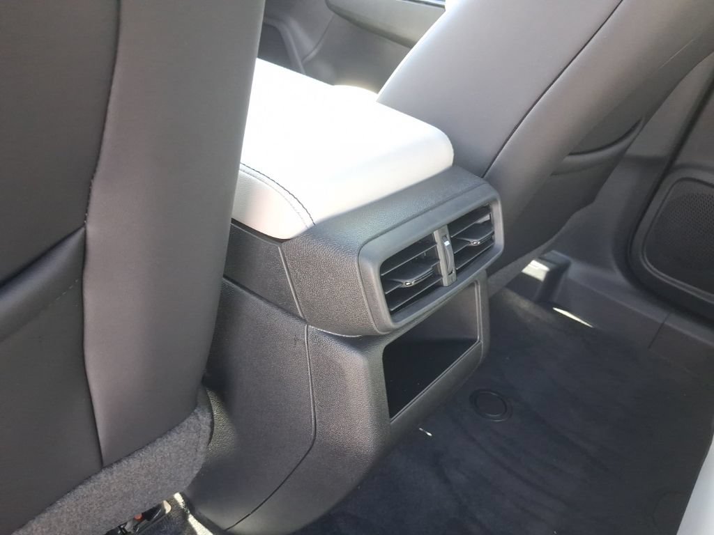 Used 2025 Honda Prologue Touring image 25