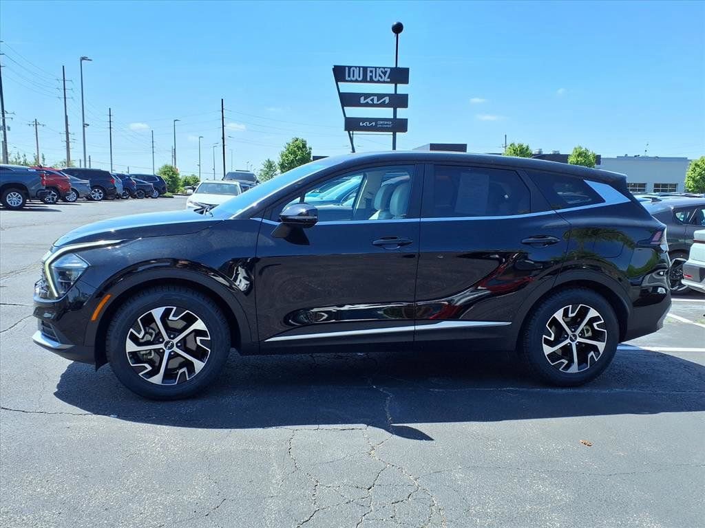Used 2023 Kia Sportage EX FWD image 22