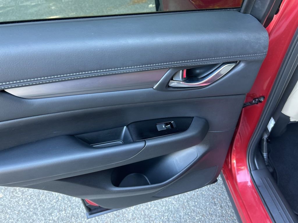 Used 2020 MAZDA CX-5 Touring FWD image 25