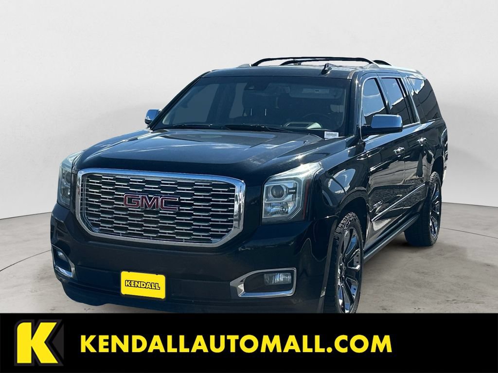 Used 2019 GMC Yukon XL Denali w/ Denali Ultimate Black Edition AWD/4WD image 1