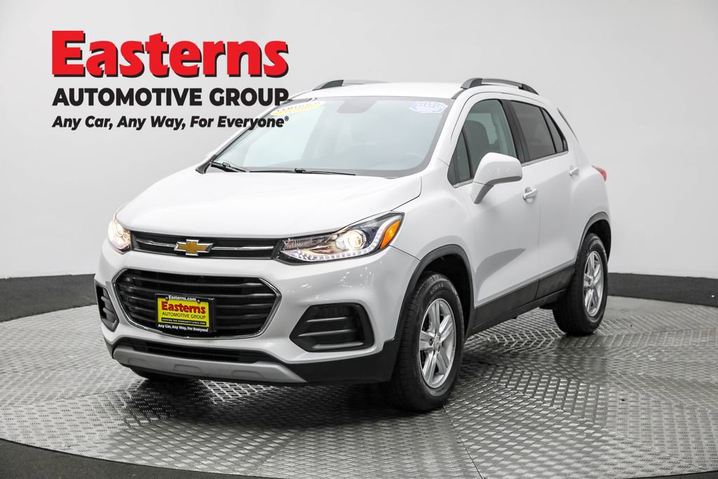 Used 2020 Chevrolet Trax LT w/ LT Convenience Package