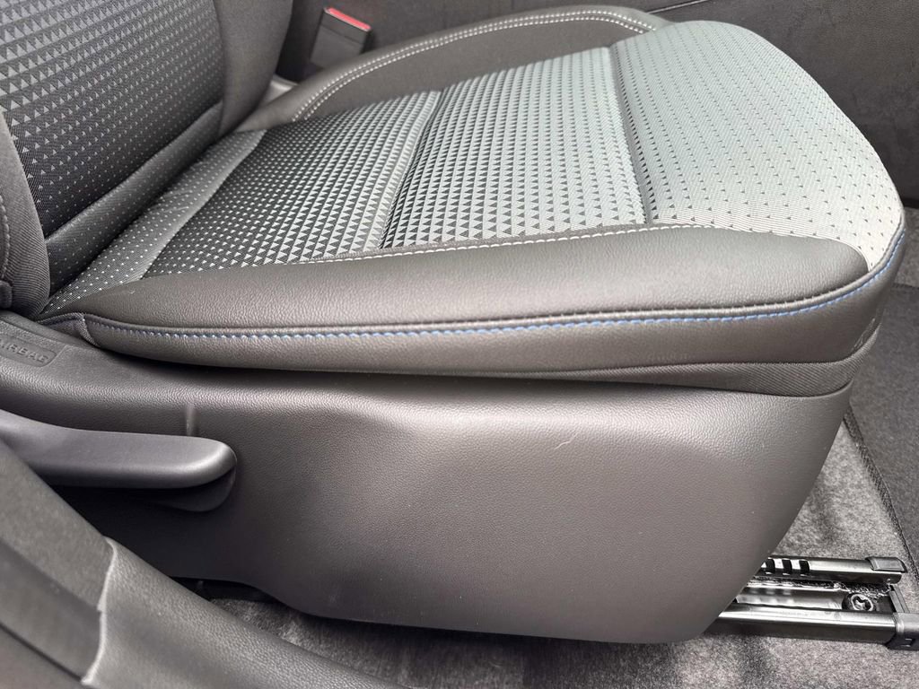 New 2026 Chevrolet Trax LT w/ Driver Confidence Package image 12