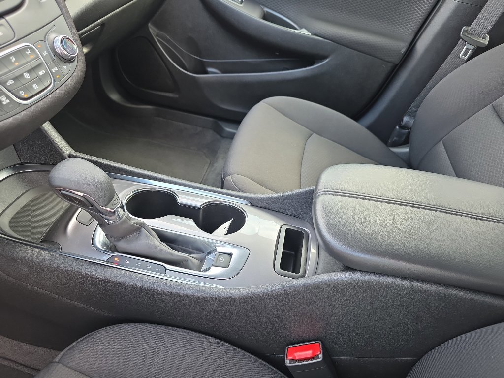 Used 2023 Chevrolet Malibu LT image 26