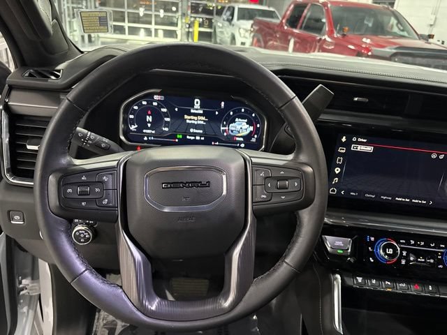 Used 2024 GMC Sierra 3500 Denali Ultimate AWD/4WD image 17
