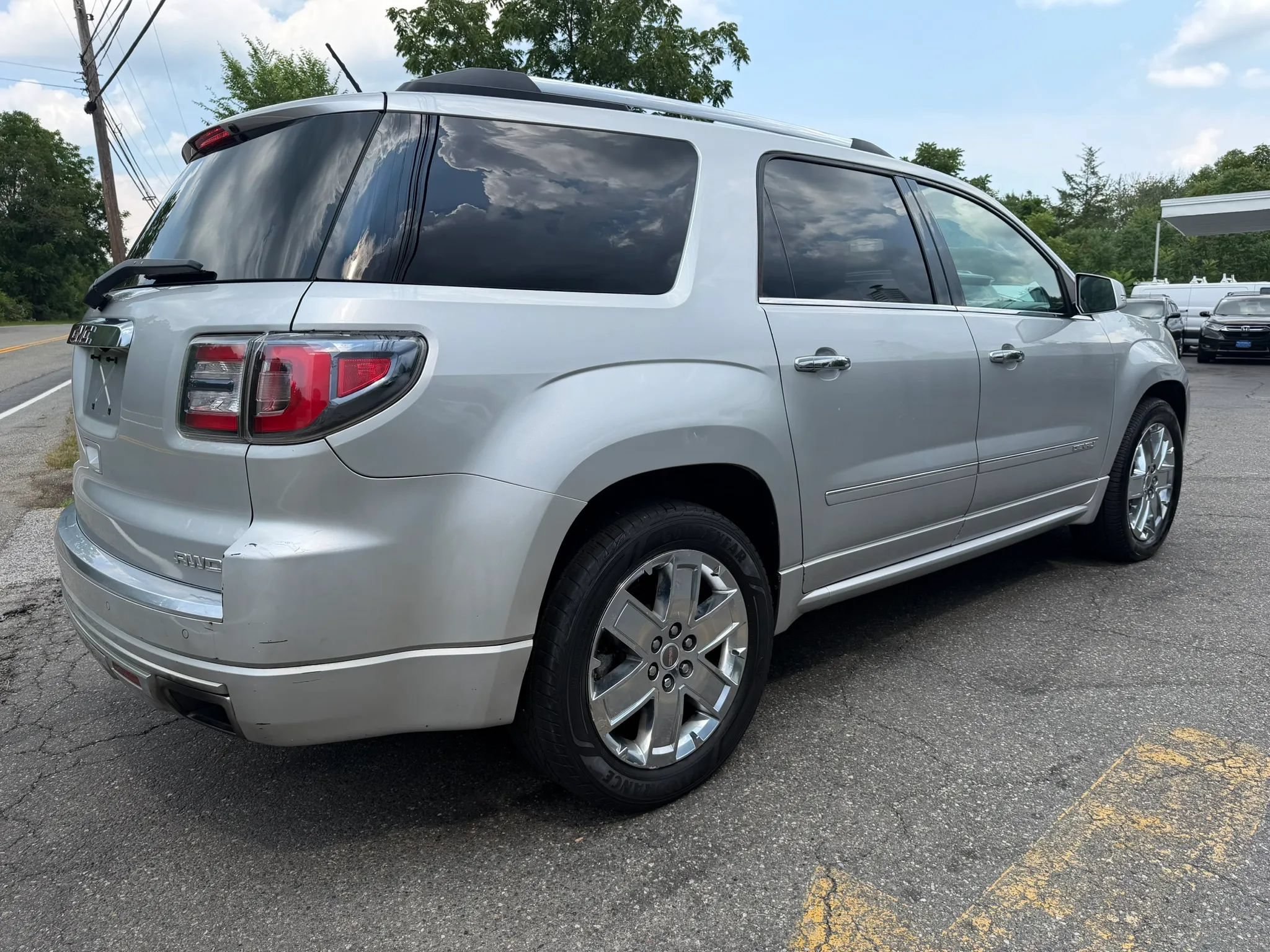 Used 2014 GMC Acadia Denali AWD/4WD image 6