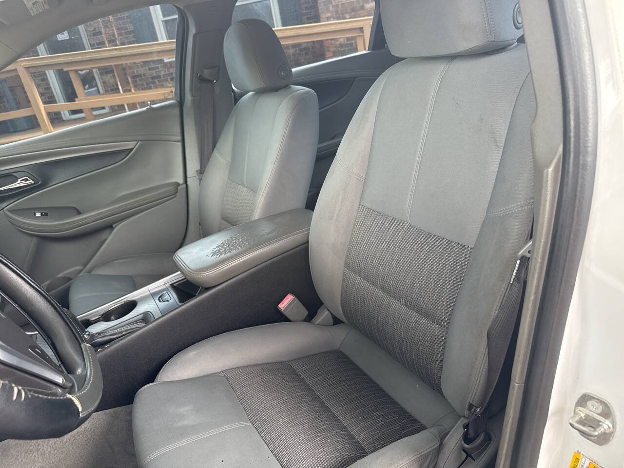 Used 2016 Chevrolet Impala LS FWD image 14