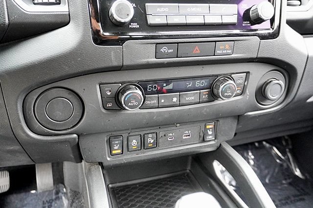 Certified 2024 Nissan Frontier SL w/ Technology Package RWD image 39