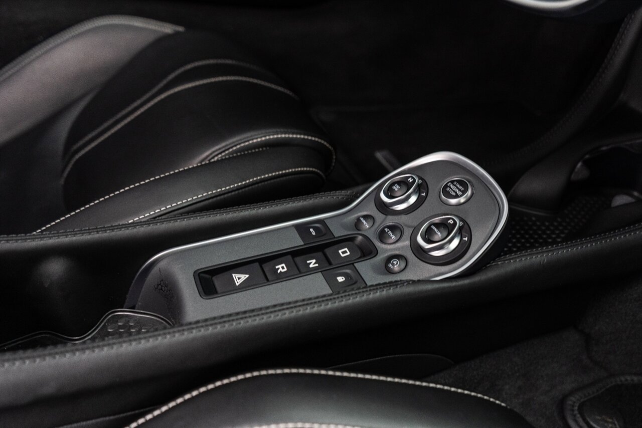 Used 2019 McLaren 570S Coupe RWD image 49