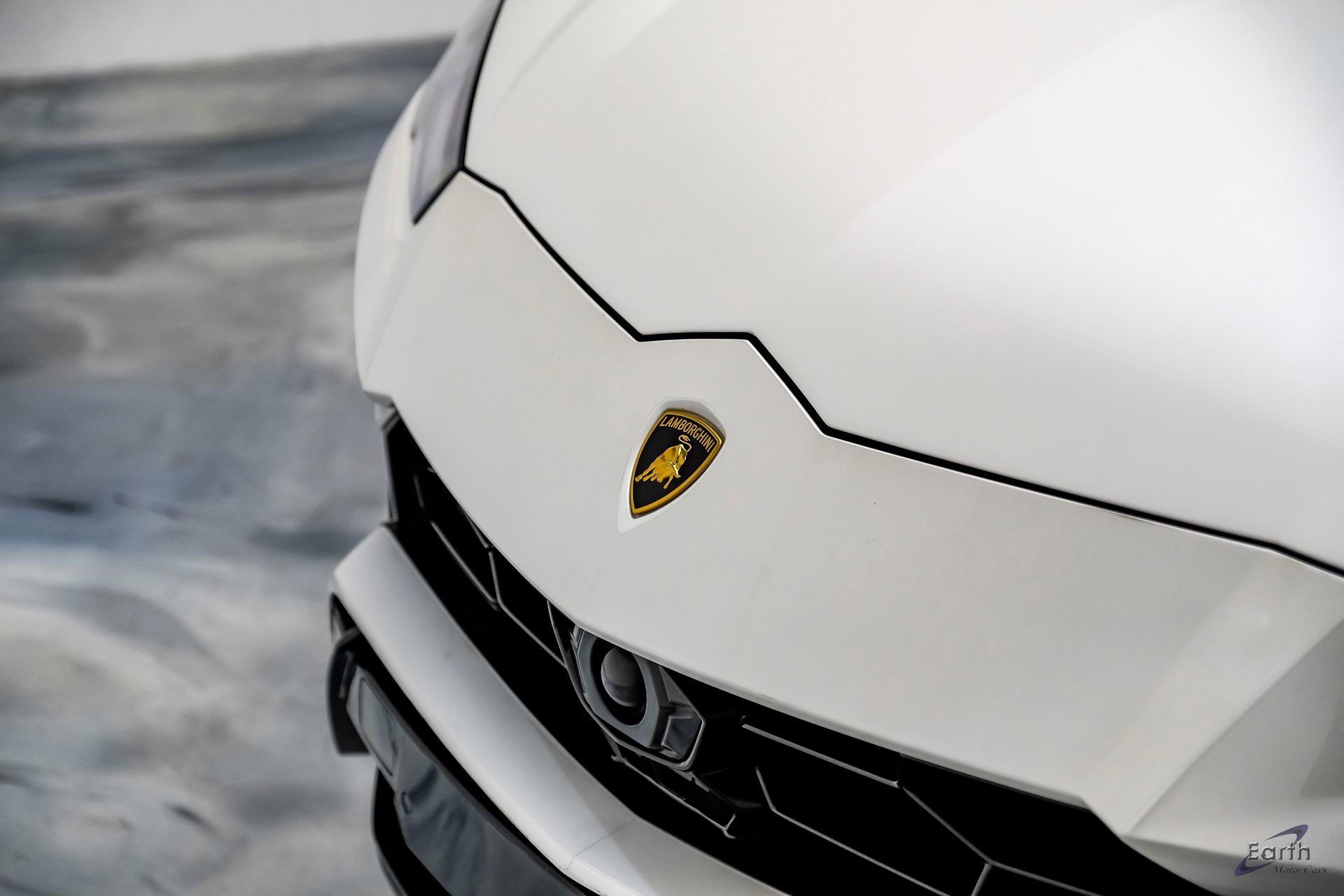 Used 2022 Lamborghini Urus AWD/4WD image 32