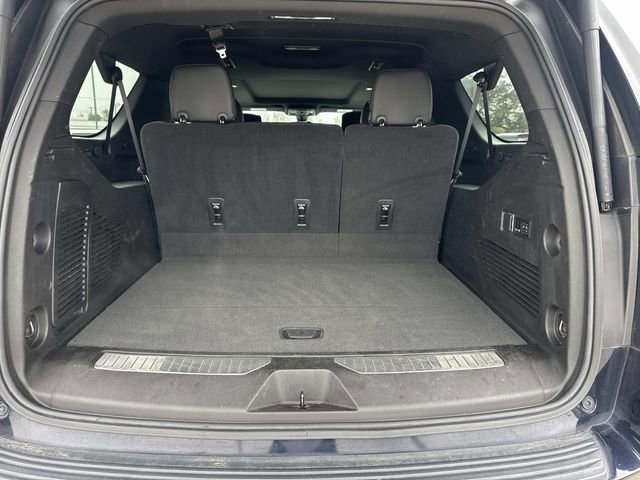 Used 2021 Chevrolet Suburban Premier image 10