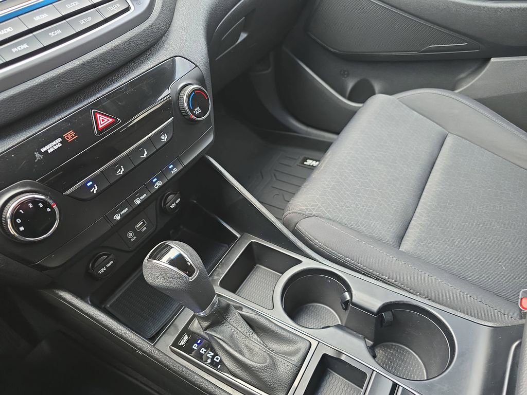 Used 2017 Hyundai Tucson SE image 23