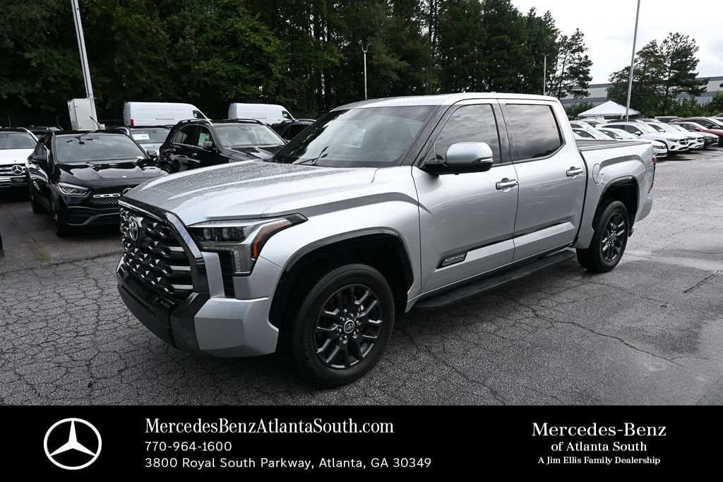 Used 2022 Toyota Tundra Platinum RWD image 1