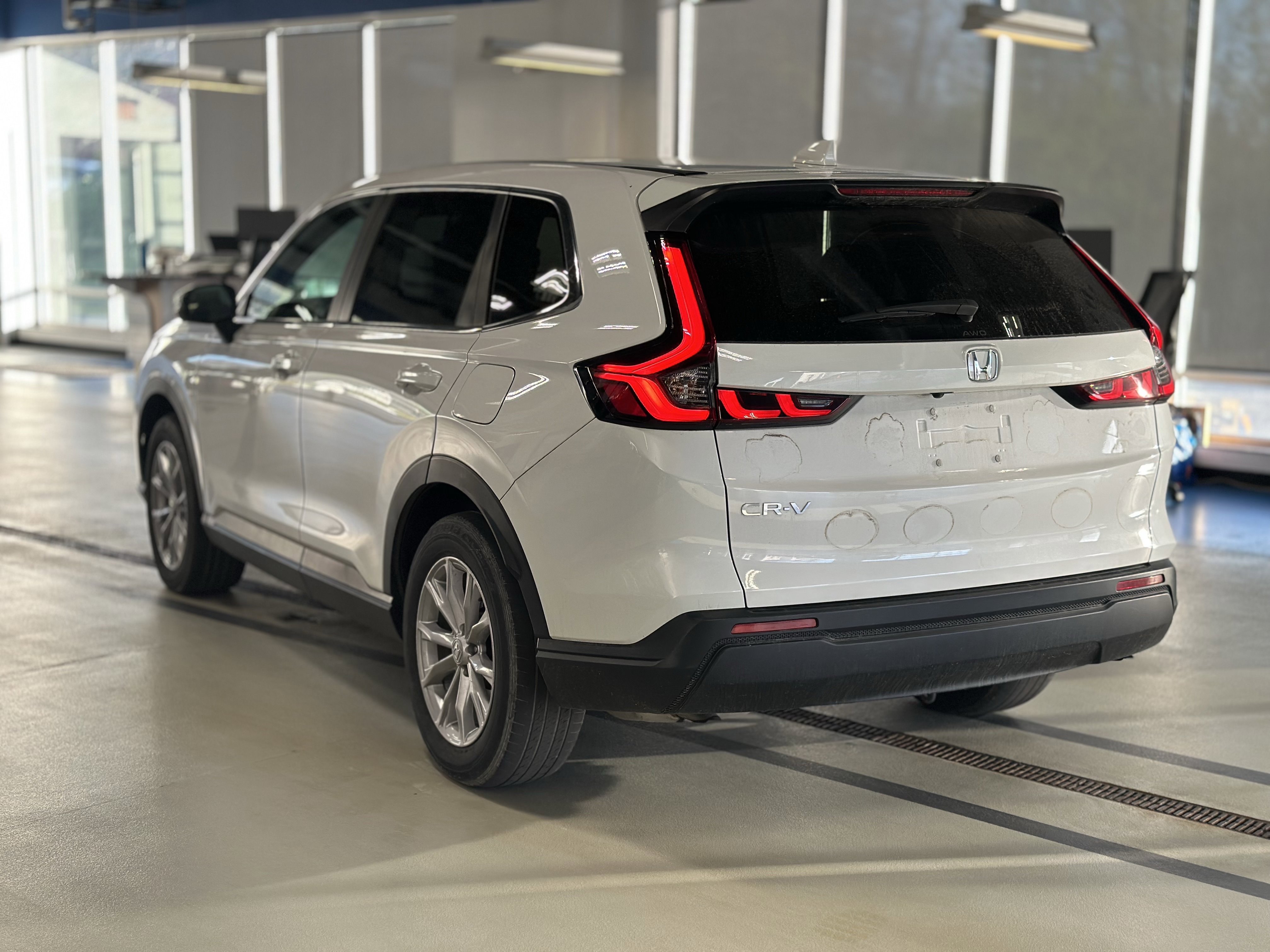 Used 2024 Honda CR-V EX image 8