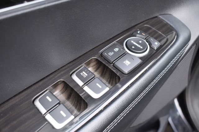 Used 2019 Kia Sorento L image 17
