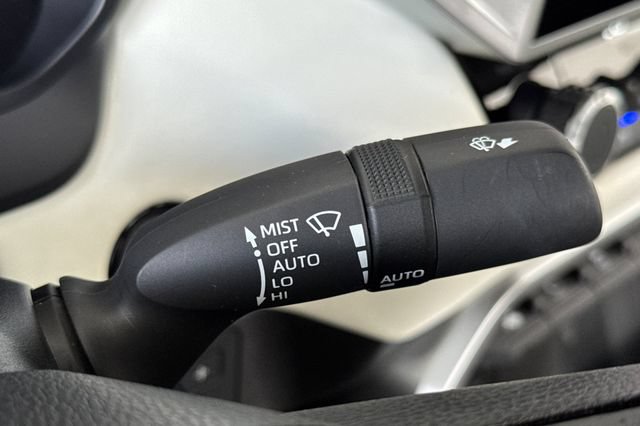 Used 2025 Toyota Tundra Capstone AWD/4WD image 38