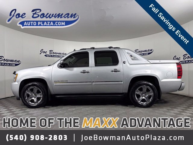 Used 2013 Chevrolet Avalanche LTZ