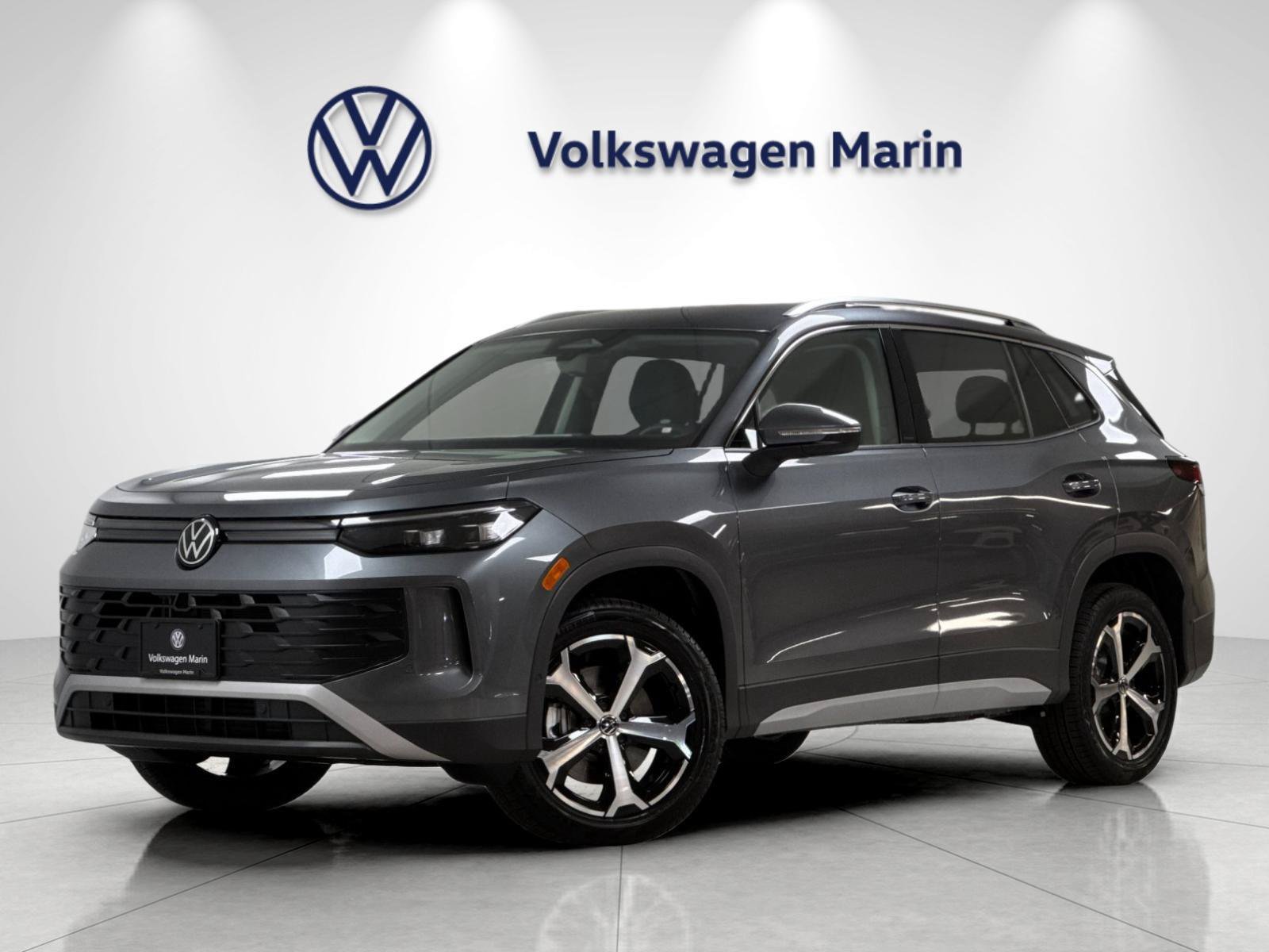New 2026 Volkswagen Tiguan SE AWD/4WD image 1