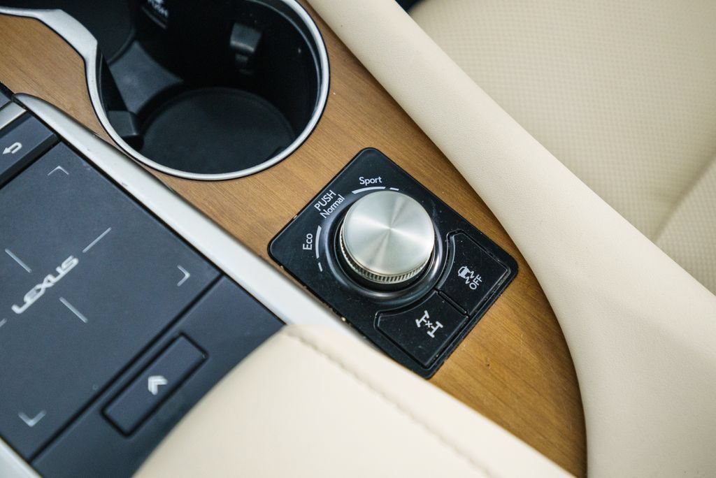 Used 2022 Lexus RX 350 AWD w/ Premium Package image 33