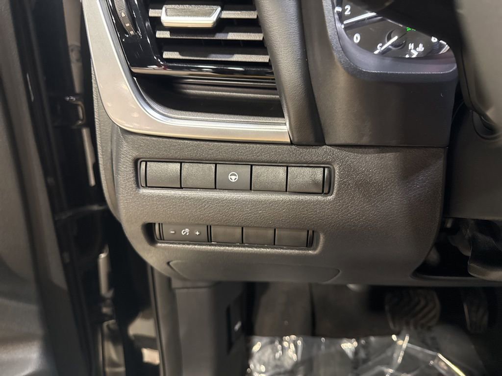 Used 2021 Nissan Rogue SV AWD/4WD image 15
