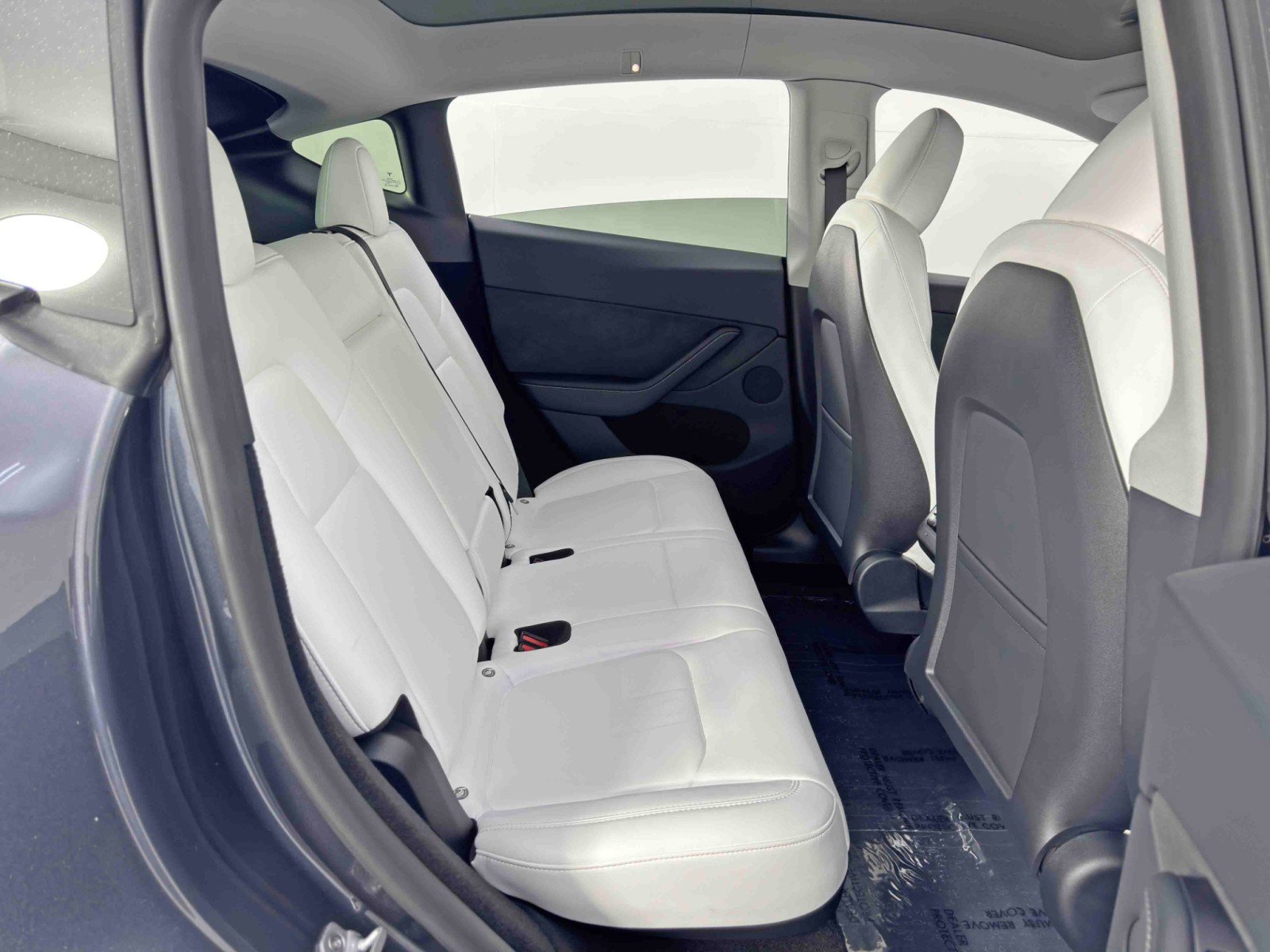 Used 2024 Tesla Model Y Long Range image 39