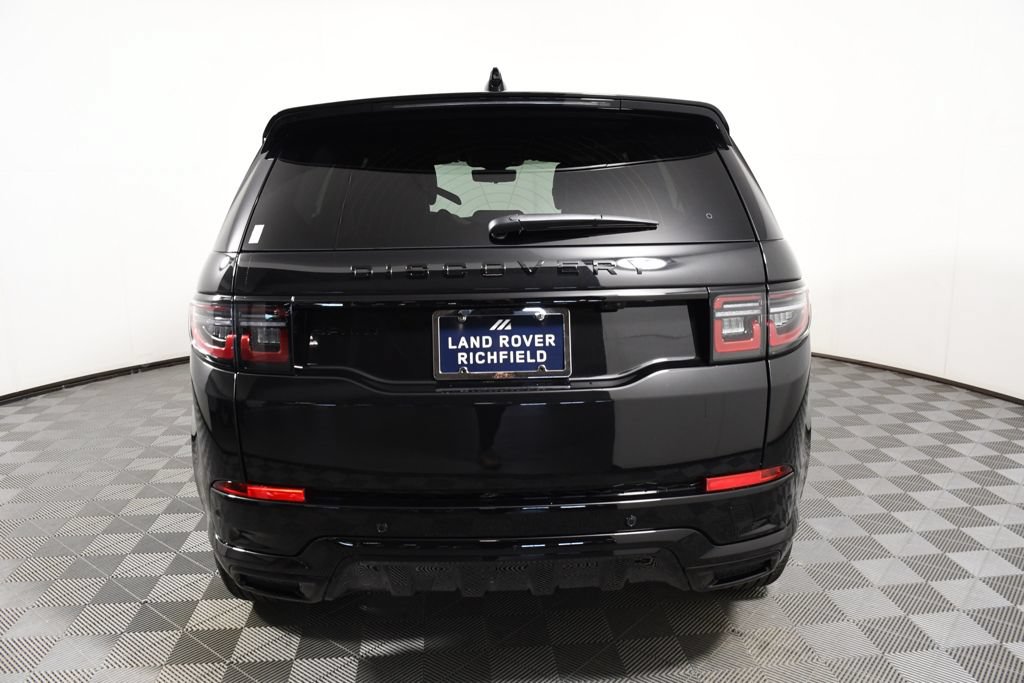 New 2026 Land Rover Discovery Sport Landmark AWD/4WD image 5