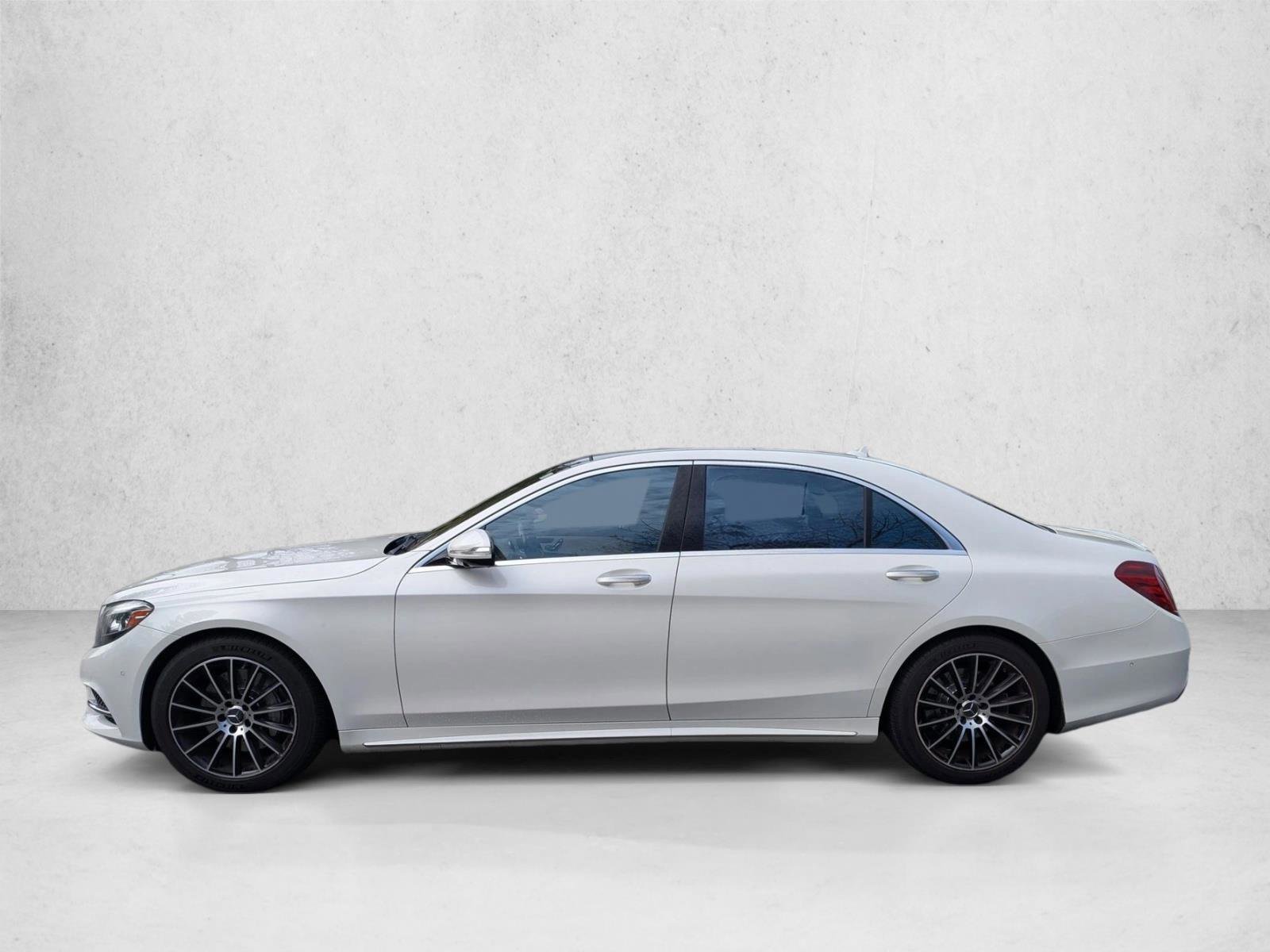 Used 2016 Mercedes-Benz S 550 Sedan image 8