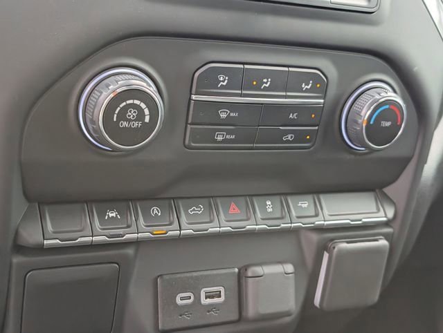 Certified 2025 Chevrolet Silverado 1500 Custom image 17