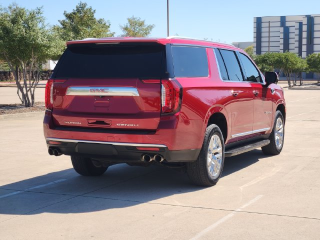 Used 2023 GMC Yukon XL Denali AWD/4WD image 5