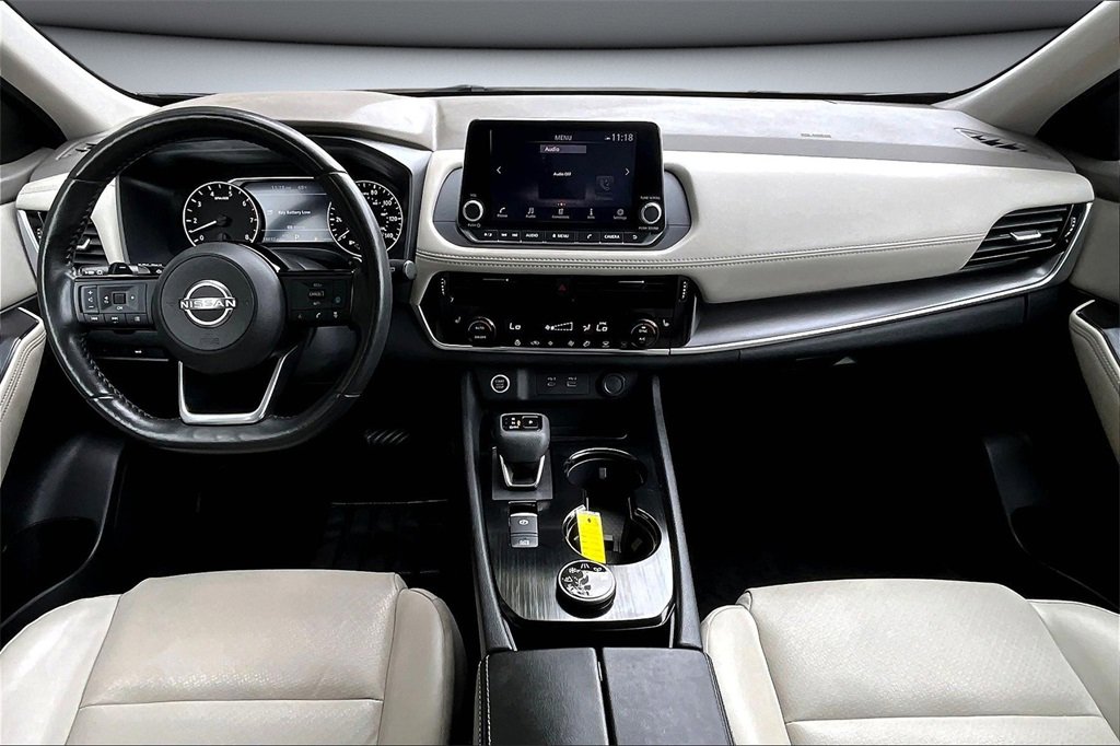 Used 2023 Nissan Rogue SV w/ SV Premium Package image 7