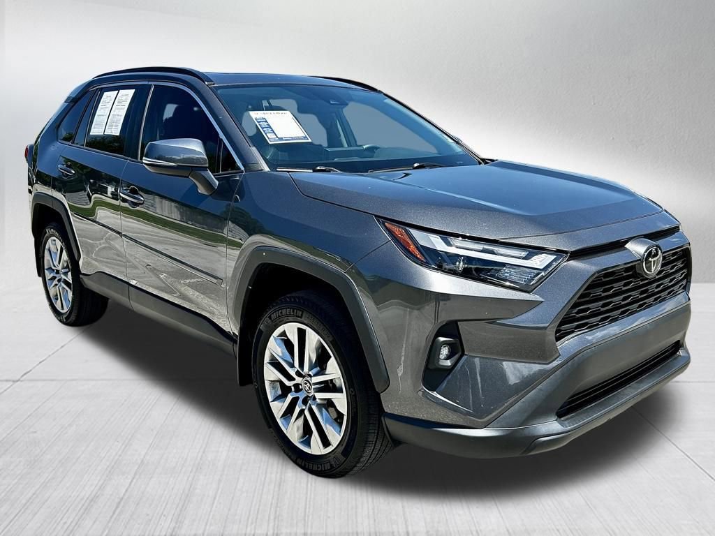 Used 2023 Toyota RAV4 XLE Premium image 2