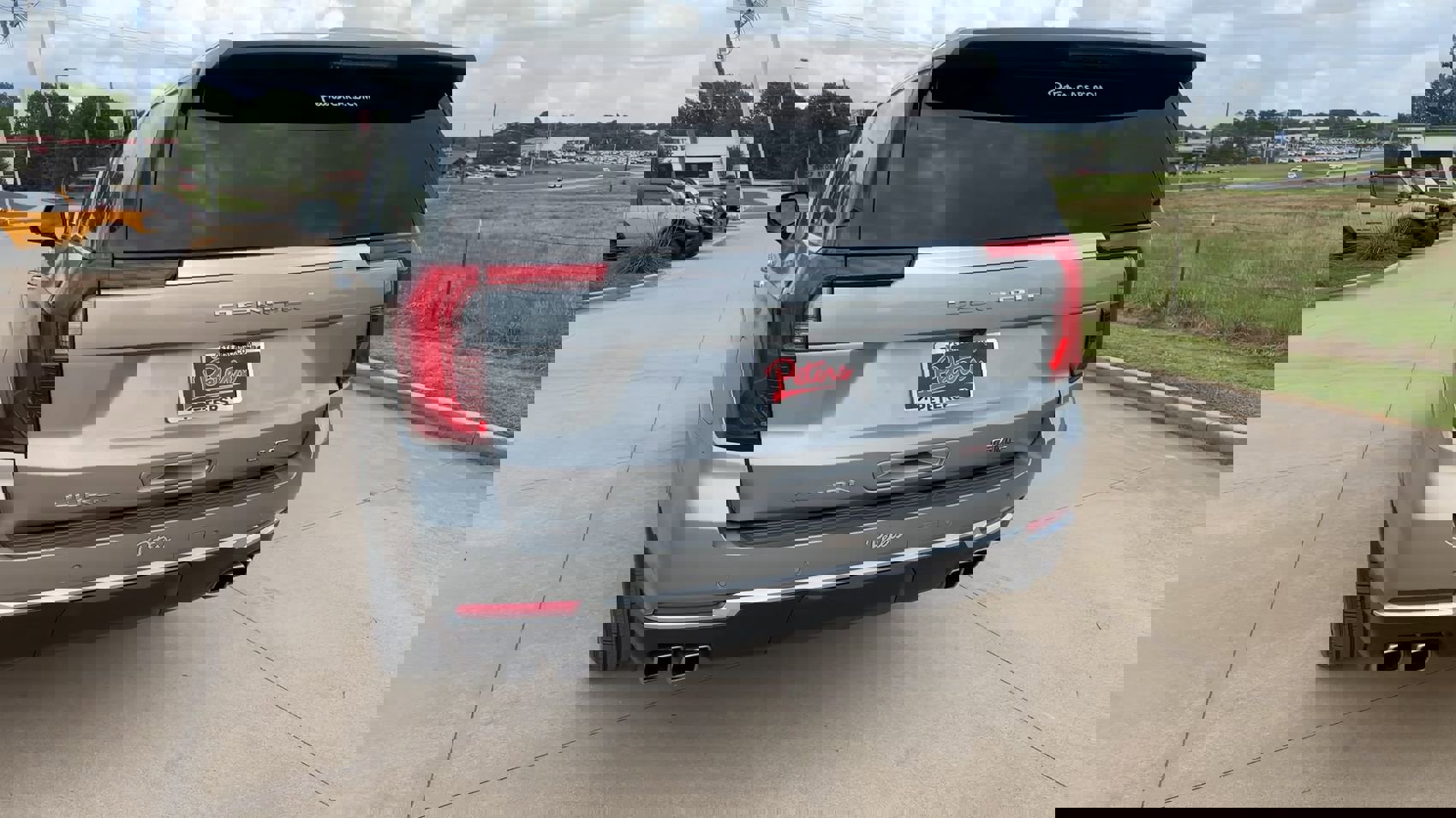 Certified 2025 GMC Yukon XL Denali AWD/4WD image 6