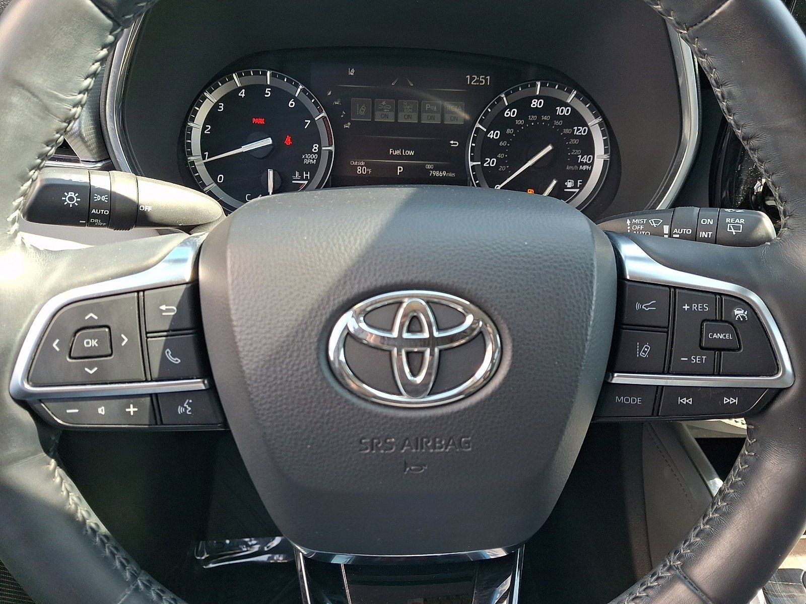 Used 2020 Toyota Highlander Platinum image 22