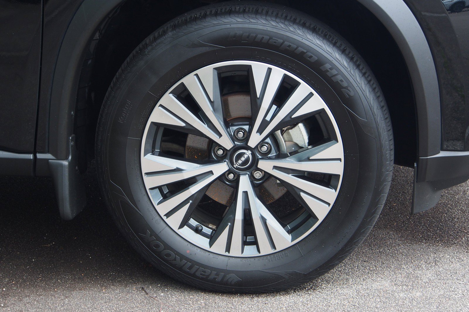 Used 2023 Nissan Rogue SV AWD/4WD image 9