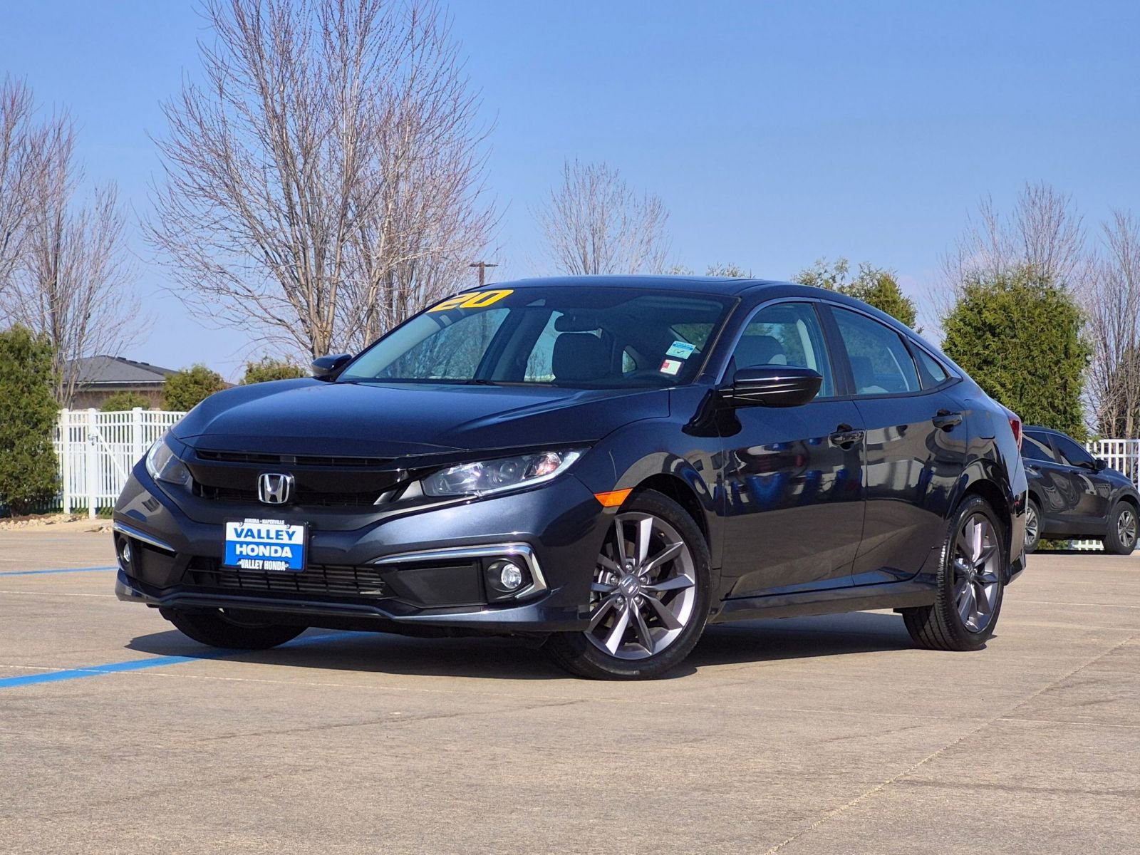 Used 2020 Honda Civic EX image 2
