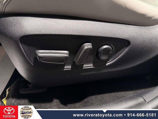 Certified 2021 Toyota RAV4 XLE Premium AWD/4WD image 15