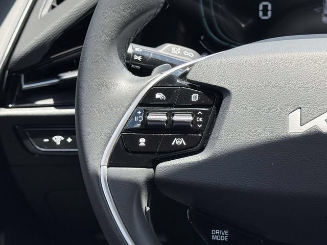 Used 2023 Kia Niro EX FWD image 23