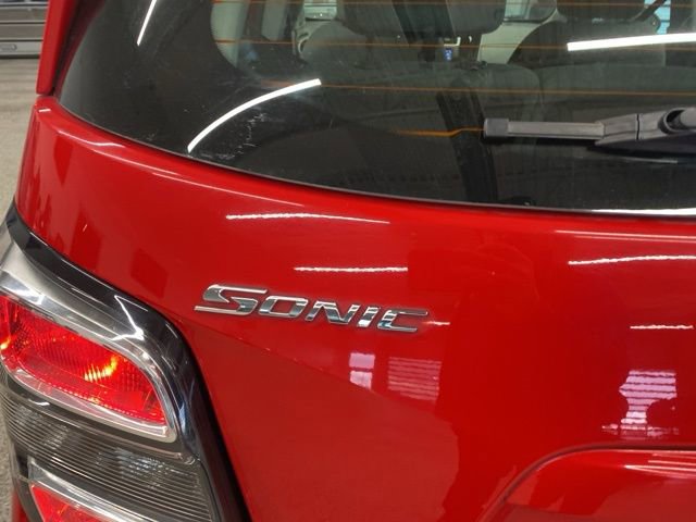 Used 2020 Chevrolet Sonic LT image 7