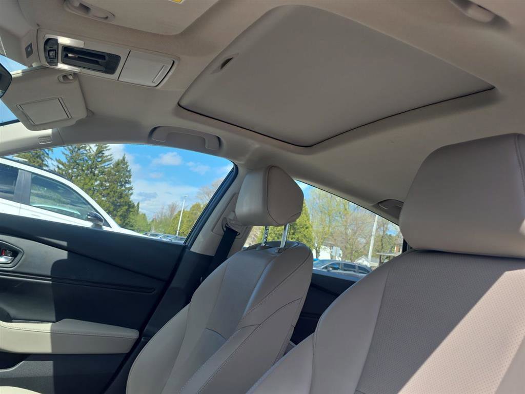 Used 2025 Honda Accord Touring image 10