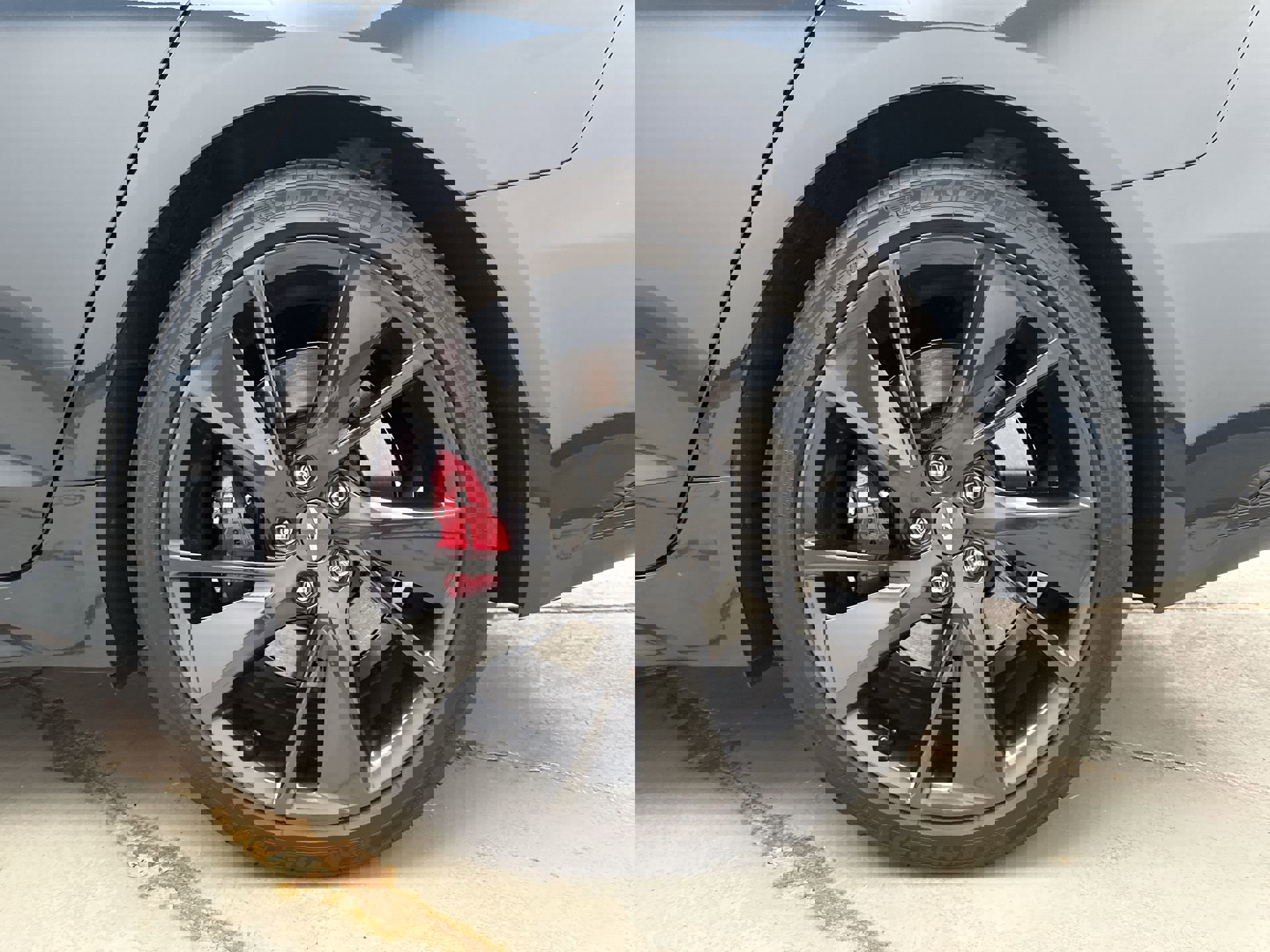 Used 2023 Genesis G70 3.3T w/ Sport Prestige Package AWD/4WD image 13