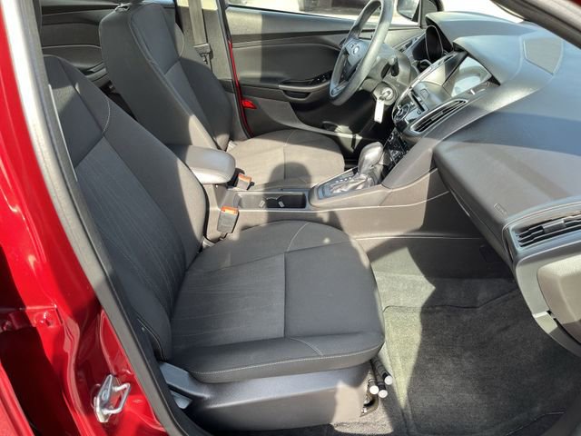 Used 2017 Ford Focus SEL image 27